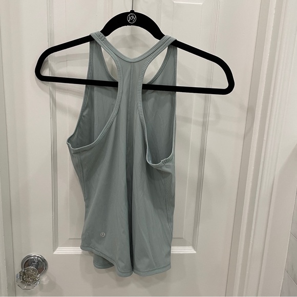 Lululemon Base Pace Ribbed Tank Top in Silver Blue Size 6 - Picture 7 of 7